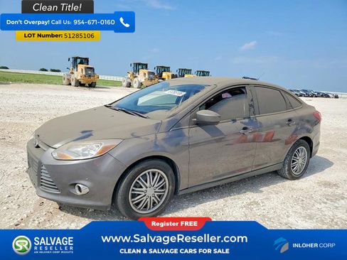 Used 2012 Ford Focus SE FWD image 1
