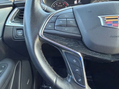 Used 2023 Cadillac XT5 Premium Luxury AWD/4WD image 15