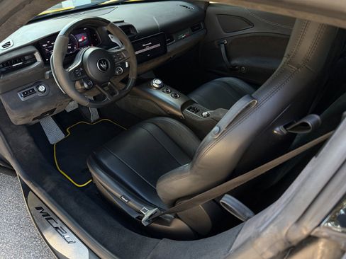 Used 2022 Maserati MC20 Coupe image 22