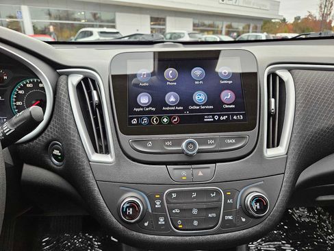 Used 2024 Chevrolet Malibu LT image 30