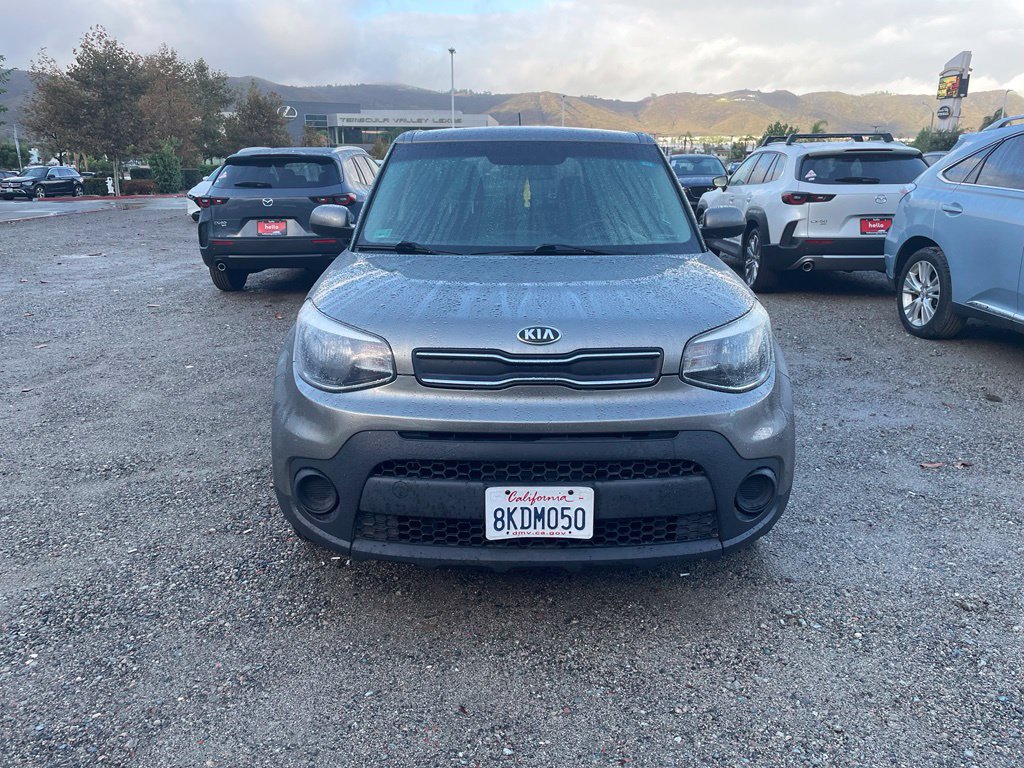 Used 2019 Kia Soul FWD image 2