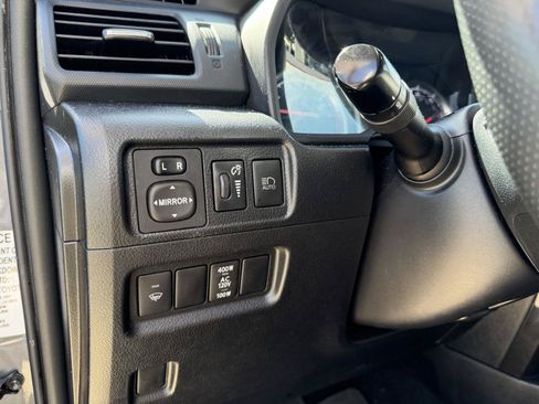Used 2021 Toyota 4Runner Venture w/ Moonroof Package AWD/4WD image 8