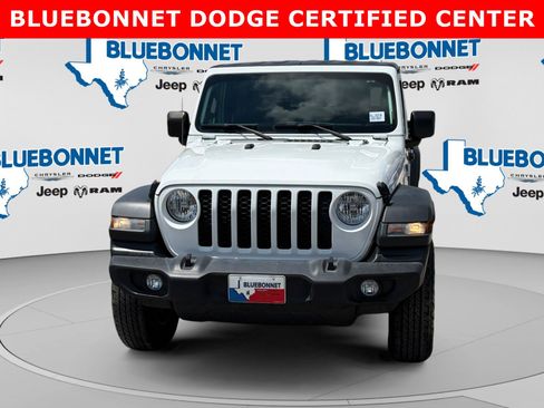 Used 2020 Jeep Gladiator Sport w/ Quick Order Package 24S AWD/4WD image 2