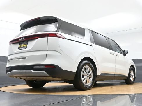 Used 2022 Kia Carnival LX FWD image 52