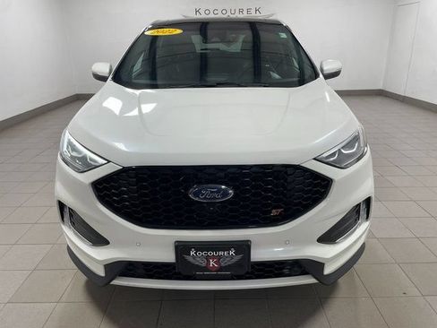 Used 2022 Ford Edge ST w/ Equipment Group 401A AWD/4WD image 2