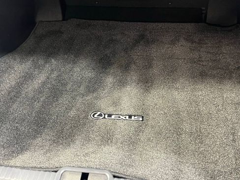 Used 2025 Lexus ES 350 image 33