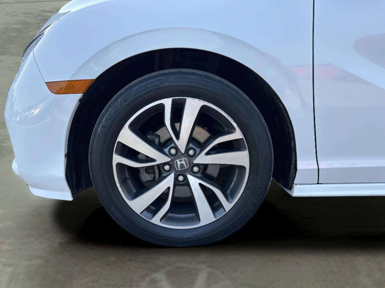 Used 2021 Honda Odyssey Touring image 9