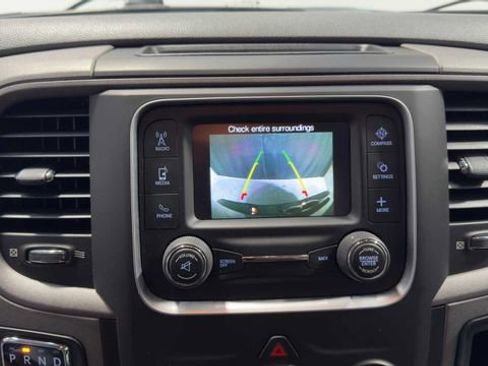 Used 2018 RAM 1500 Express image 29