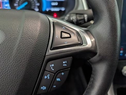 Used 2024 Ford Edge SEL AWD/4WD image 17