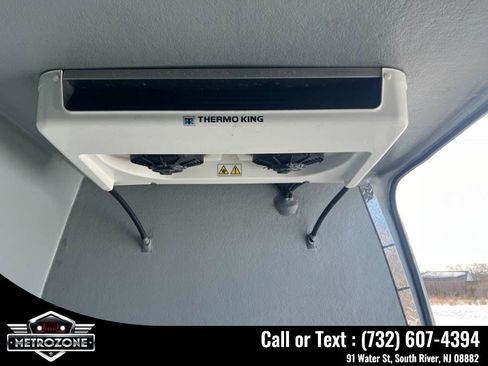 Used 2022 Mercedes-Benz Sprinter 2500 image 17