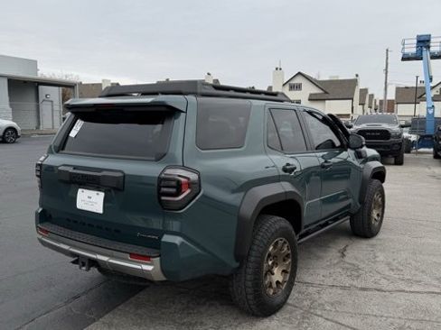 Used 2025 Toyota 4Runner Trailhunter image 5