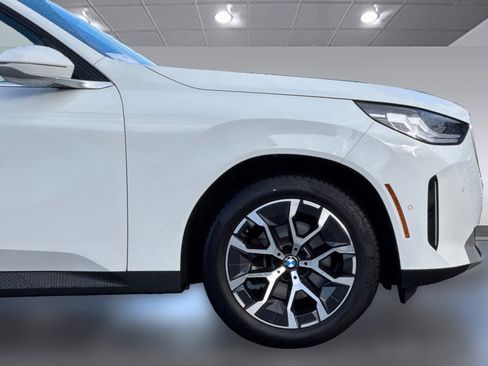 Used 2025 BMW X3 xDrive30i w/ Convenience Package image 34