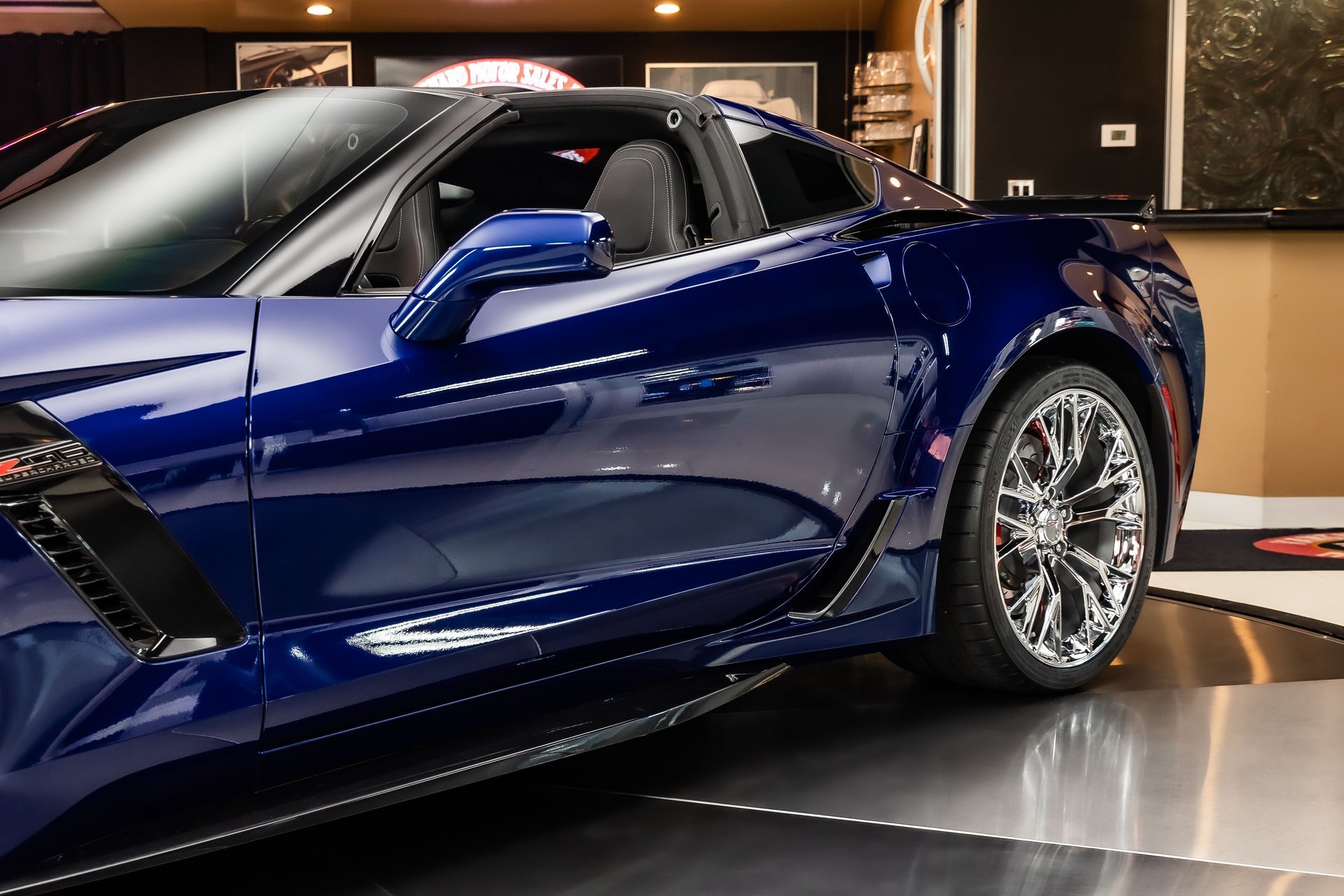 Used 2017 Chevrolet Corvette Z06 RWD image 26
