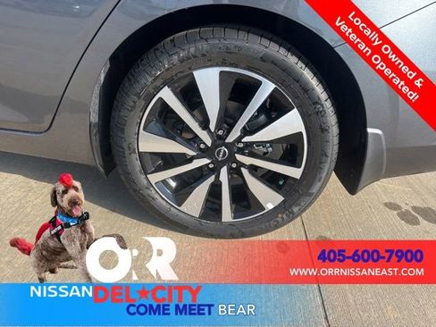 New 2025 Nissan Sentra SV w/ SV Premium Package image 9