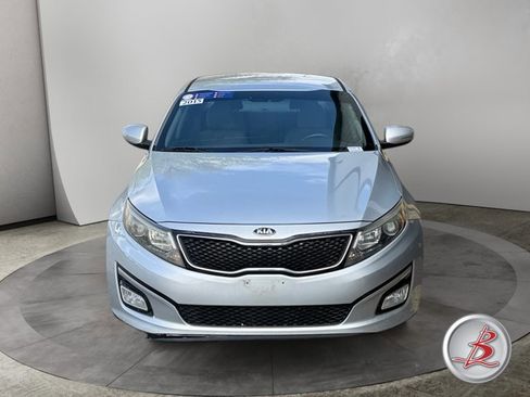 Used 2015 Kia Optima LX FWD image 2