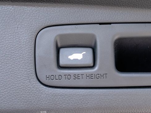 Used 2025 Honda CR-V EX-L image 43