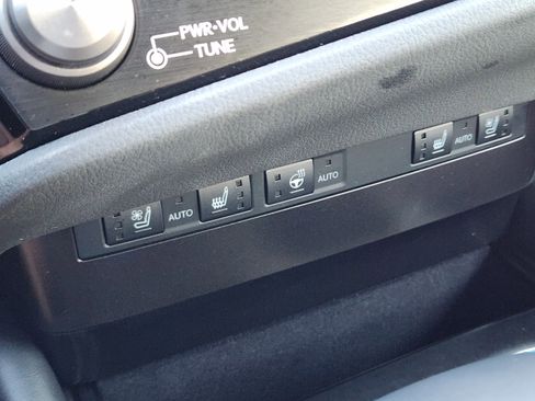 Used 2024 Lexus ES 350 w/ Premium Package image 23