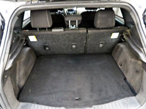 Used 2016 Ford Focus ST FWD image 8