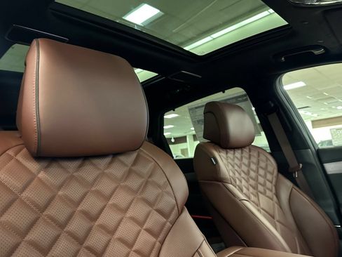New 2026 Genesis GV80 3.5T Prestige AWD/4WD image 17