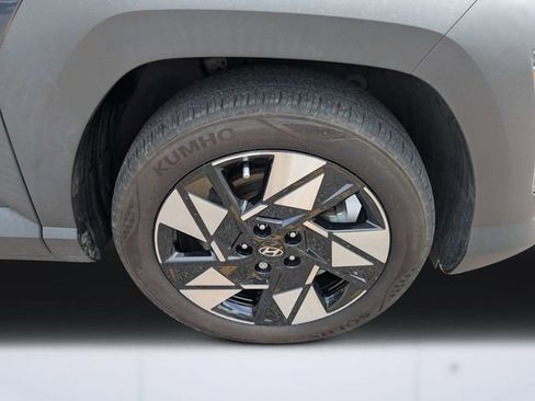 Used 2024 Hyundai Kona SEL w/ Convenience Package FWD image 10