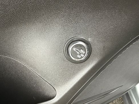 Used 2023 Buick Envision Preferred AWD/4WD image 24