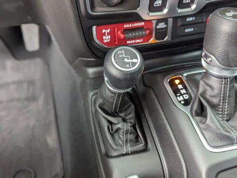 New 2026 Jeep Wrangler Sport AWD/4WD image 34