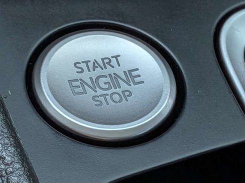 Certified 2026 Volkswagen Jetta SE FWD image 38