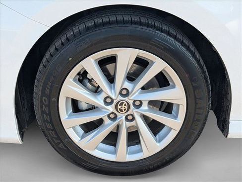 Used 2024 Toyota Camry LE image 21