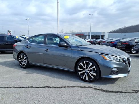 Used 2021 Nissan Altima 2.5 SR image 14