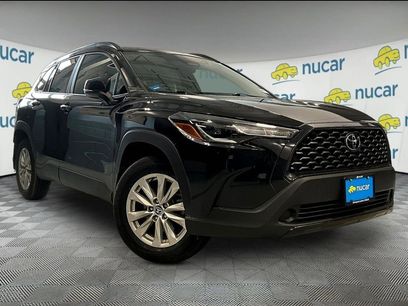 Used 2024 Toyota Corolla Cross LE w/ Moonroof Package