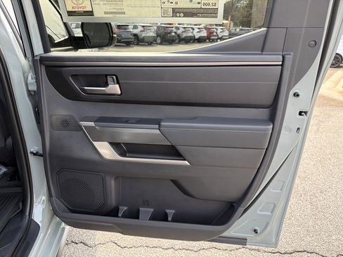 New 2026 Toyota Tundra SR5 AWD/4WD image 17