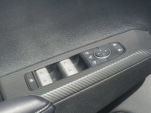 Used 2024 Mitsubishi Outlander SE AWD/4WD image 14