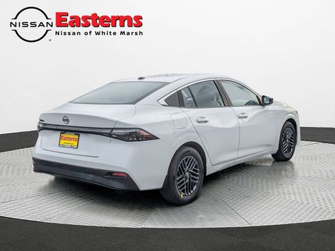 New 2026 Nissan Sentra SV w/ SV Convenience Package FWD image 6