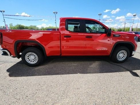 New 2025 GMC Sierra 1500 Pro image 8