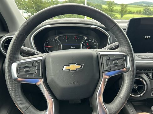 Used 2025 Chevrolet Blazer LT w/ Convenience Package AWD/4WD image 25