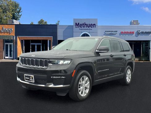 Used 2023 Jeep Grand Cherokee L Limited AWD/4WD image 9