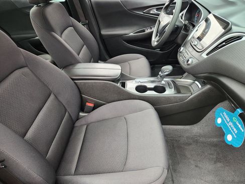 Used 2024 Chevrolet Malibu LT image 15