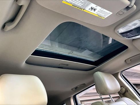 Used 2013 Jeep Grand Cherokee Limited w/ Luxury Group II image 13