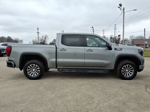 Used 2023 GMC Sierra 1500 AT4 w/ AT4 Premium Package image 8