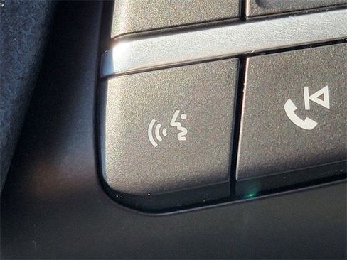 Certified 2023 Ford Maverick XL image 6