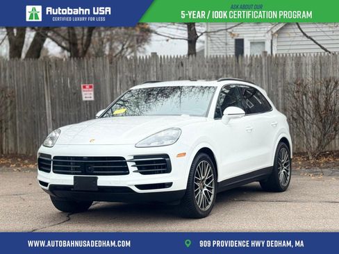 Used 2023 Porsche Cayenne S Platinum image 1