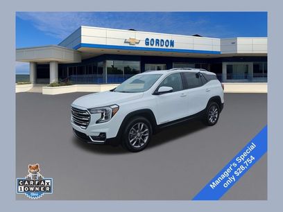 Used 2024 GMC Terrain SLT w/ LPO, Floor Liner Package