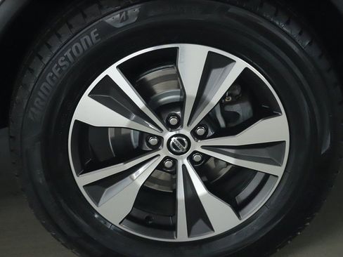 Used 2019 Nissan Murano SV w/ Premium Package image 10