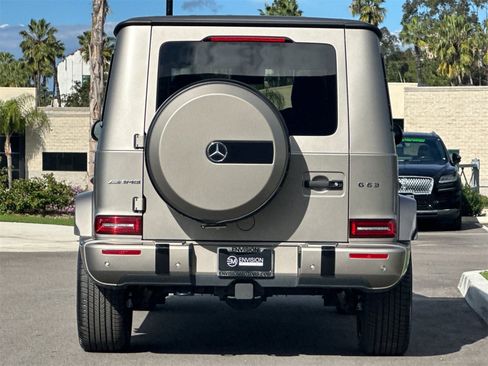 Certified 2020 Mercedes-Benz G 63 AMG 4MATIC image 4