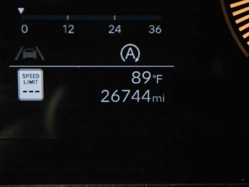 Used 2025 Hyundai Santa Fe SEL AWD/4WD image 30