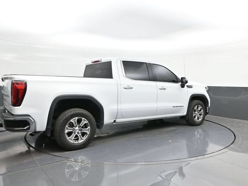 Used 2025 GMC Sierra 1500 SLT RWD image 15