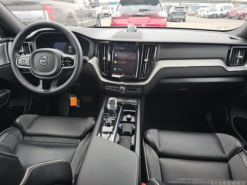 Used 2024 Volvo XC60 T8 Polestar w/ Protection Package Premier image 6