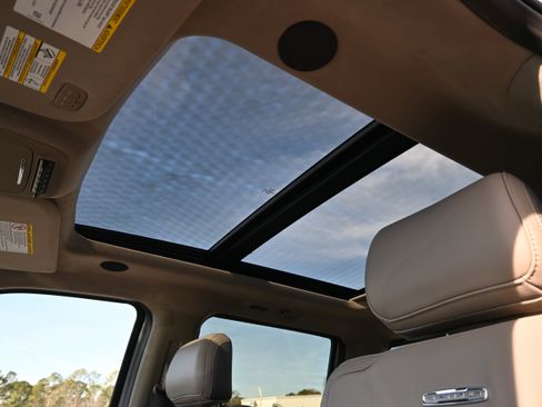 Used 2026 Ford F450 Platinum w/ Platinum Plus Package image 6