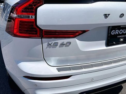Certified 2024 Volvo XC60 B5 Core w/ Protection Package Premier AWD/4WD image 33