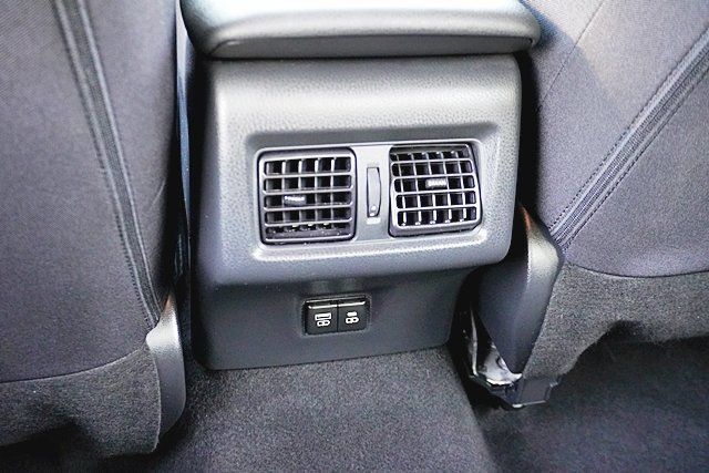 Used 2026 Toyota Camry LE FWD image 27
